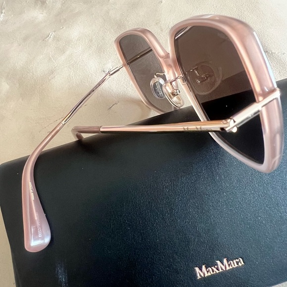 MAXMARA EYE
MM-0112-K-5957F - Picture 7 of 10